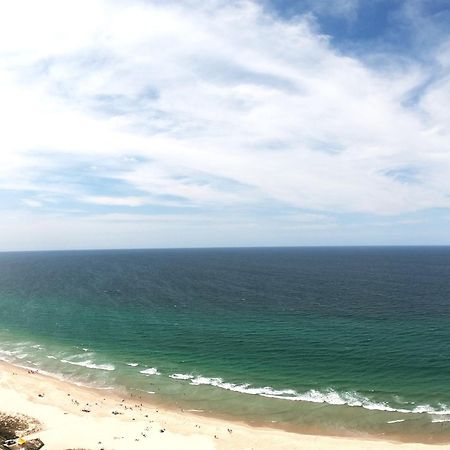 Burleigh Surf Apartments Гоулд Коуст Екстериор снимка
