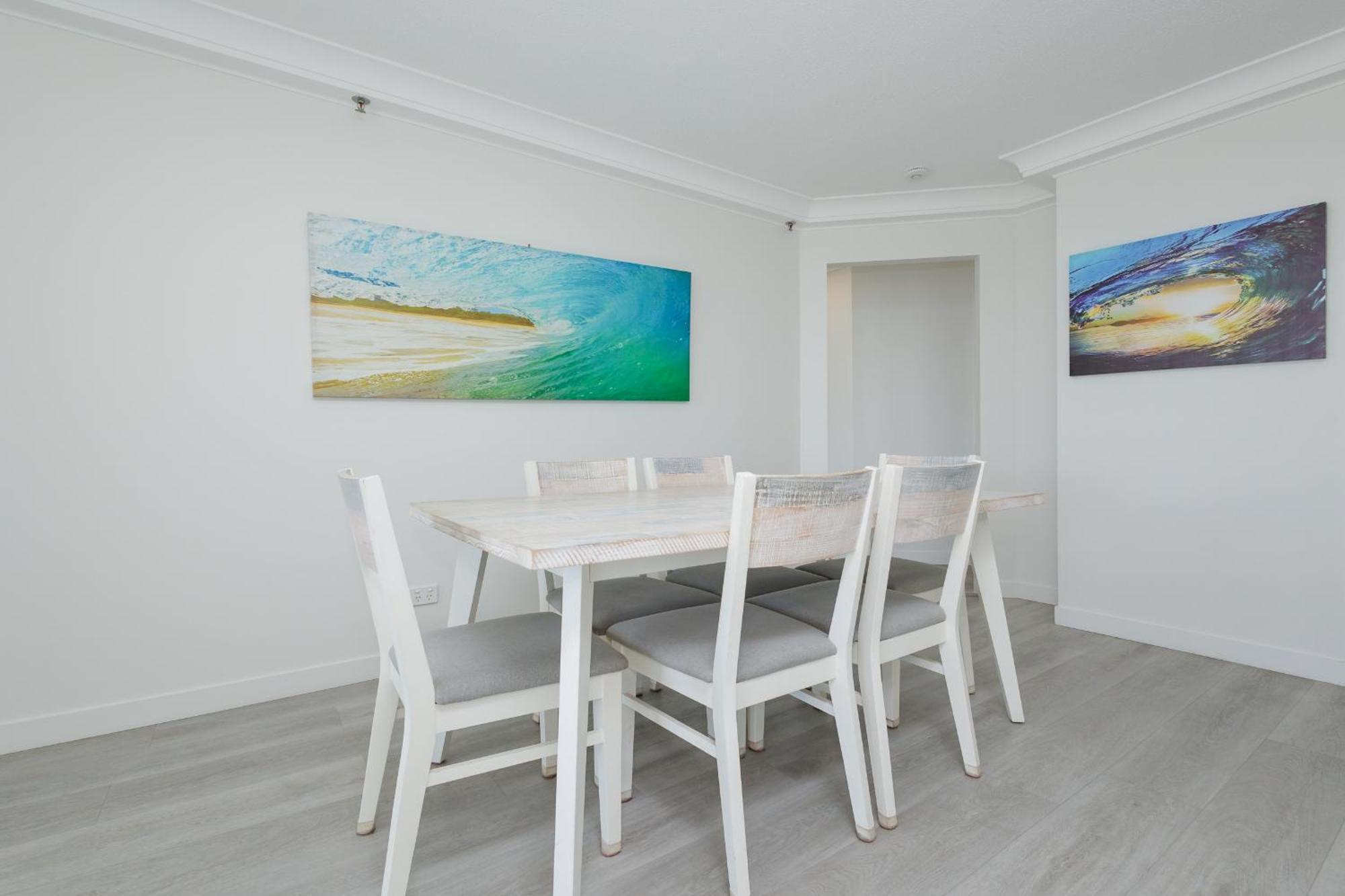 Burleigh Surf Apartments Гоулд Коуст Екстериор снимка